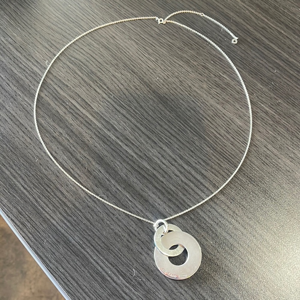 Authentic Tiffany and Co necklace great condition